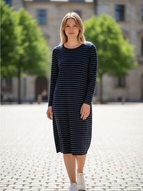 Women's Navy Striped Long-Sleeve Midi Dress